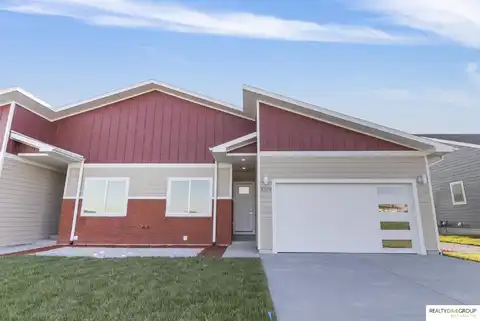 3109 W Laux Drive, Hastings, NE 68901