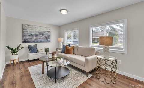 2040 FREEMAN Street, Westland, MI 48186