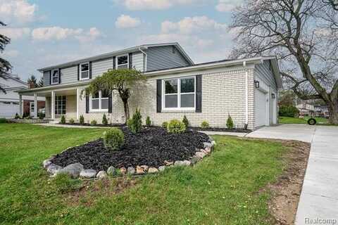 52556 BELLE Crest, Shelby, MI 48316