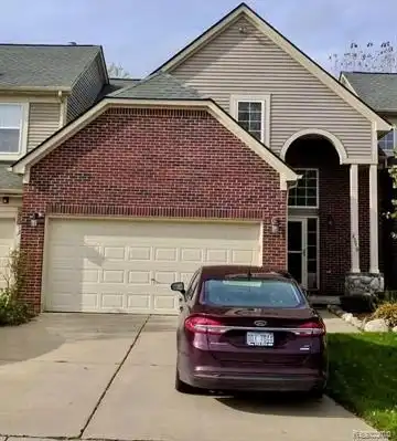 2046 PRESERVE Circle W, Canton, MI 48188