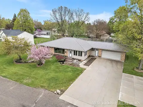 1246 Forest Hollow Court SE, Kentwood, MI 49546