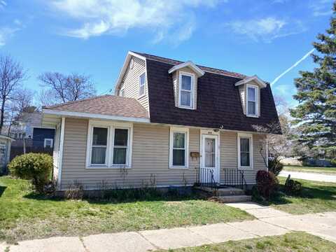 209 N Emily Street, Ludington, MI 49431