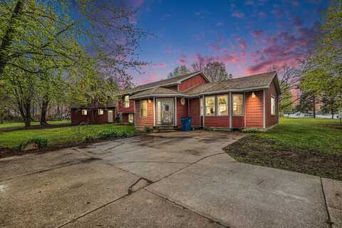 4418 Masters Road, Coral, MI 49322