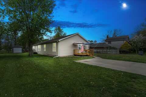 106 W Michigan Avenue, White Pigeon, MI 49099