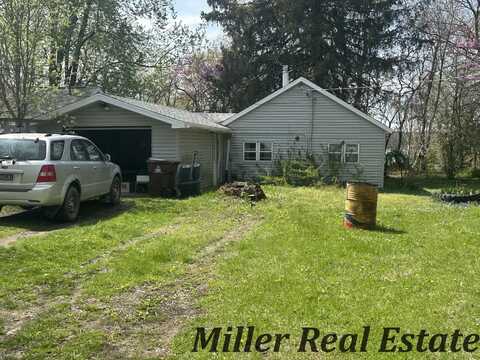 7755 Woodland Road, Lake Odessa, MI 48849