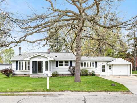 1497 State Street, Algonac, MI 48001