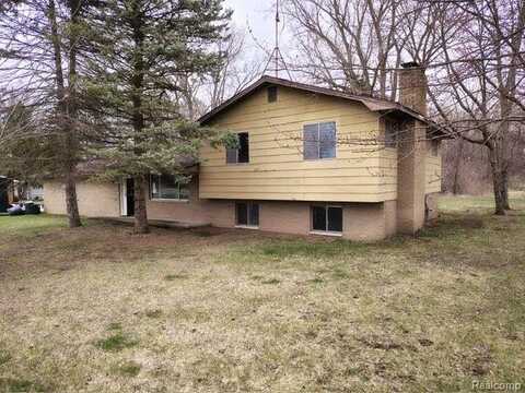 12416 NICHOLS Road, Montrose, MI 48457