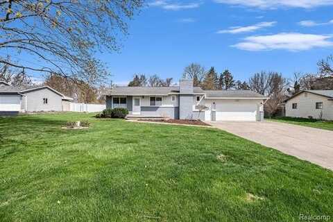 3434 Rolston Road, Fenton, MI 48430