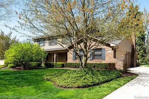21442 Parklane Street, Farmington Hills, MI 48335