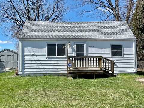 3102 LUDWIG Street, Burton, MI 48529