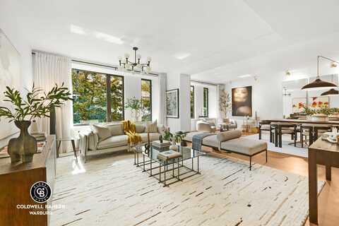 212 East 95th Street, New York, NY 10128