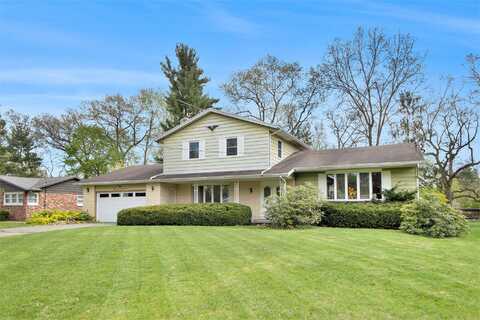2121 Ridgefield Road, Portage, MI 49024