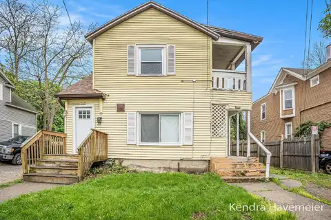 747 Alpine Avenue NW, Grand Rapids, MI 49504
