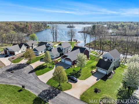 13460 Cottage View Court, Gowen, MI 49326