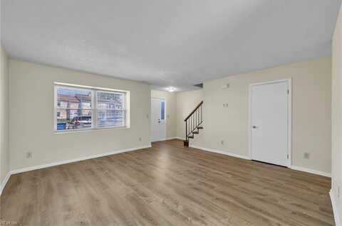705 Spence Circle, Virginia Beach, VA 23462