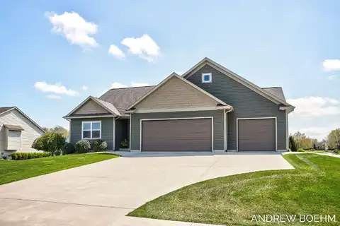 6930 Groveside Drive, Zeeland, MI 49464