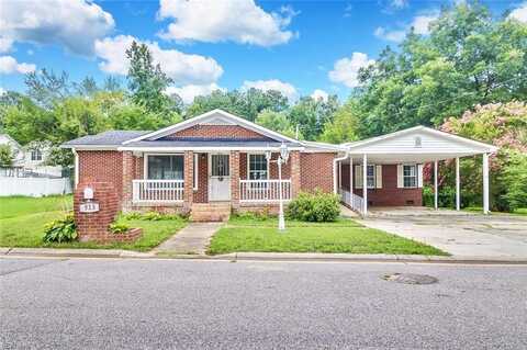 913 Garfield Avenue, Suffolk, VA 23434