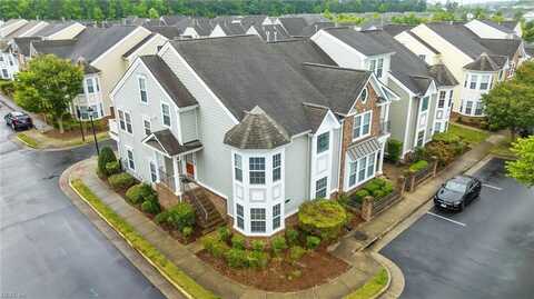 8122 Lee Hall Avenue, Suffolk, VA 23435