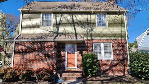300 Russell Street, Portsmouth, VA 23707