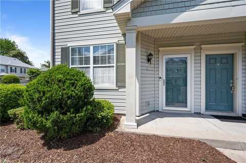 1426 Hambledon Loop, Chesapeake, VA 23320