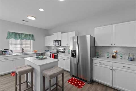 2062 Nicklaus Drive, Suffolk, VA 23435