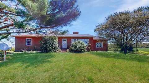 893 Pear Tree Avenue, West Point, VA 23181