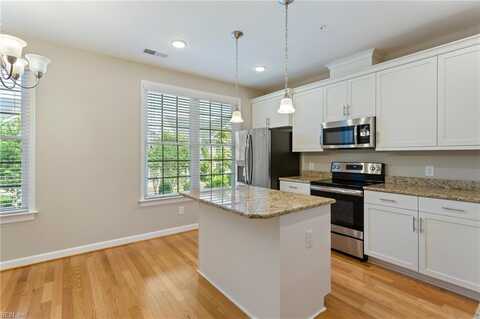 101 Carrington Lane, Yorktown, VA 23692