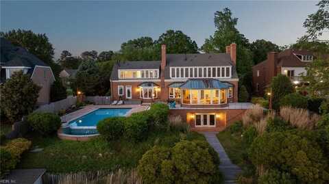 6 Blunt Court, Newport News, VA 23606