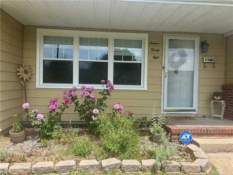 1628 Red Brook Court, Norfolk, VA 23518