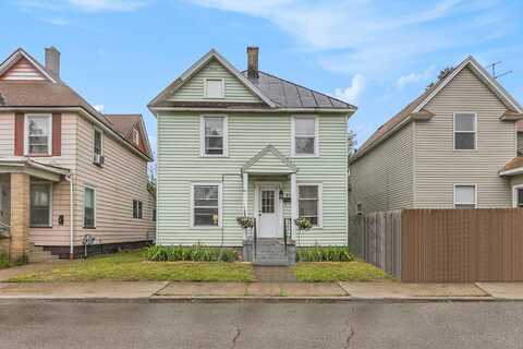 61 Quigley Boulevard SW, Grand Rapids, MI 49507
