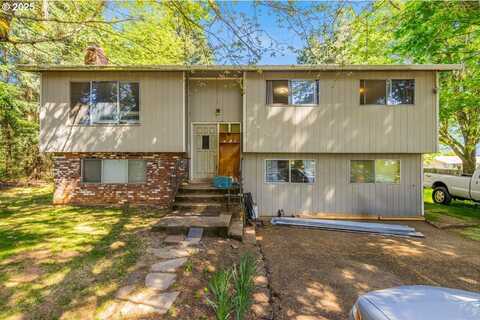 16795 S HENRICI RD, Oregon City, OR 97045