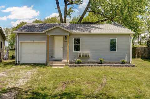 1952 N Old Orchard Avenue, Springfield, MO 65803