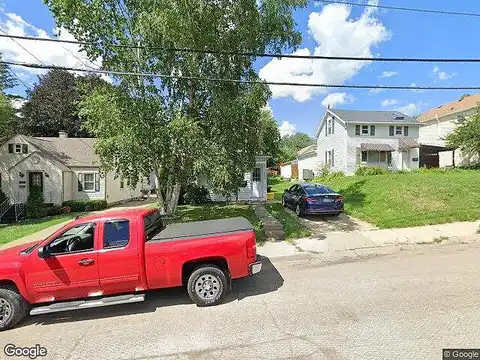 Bennett, DUBUQUE, IA 52001