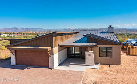 Lauren, CLARKDALE, AZ 86324