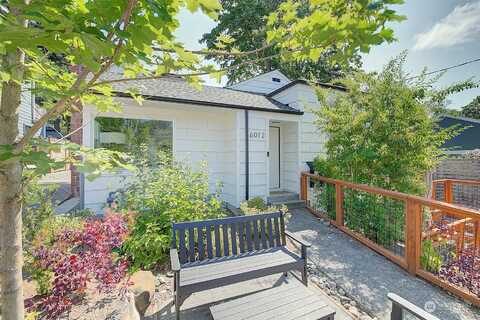 40Th Avenue Ne, Seattle, WA 98115