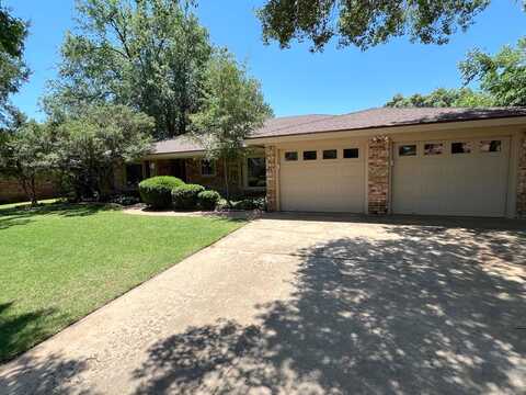 76Th, LUBBOCK, TX 79424
