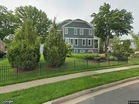Linwood, MC LEAN, VA 22101