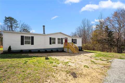 Dash, JETERSVILLE, VA 23083