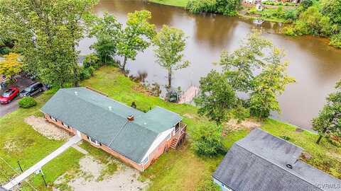 Erlene, CHESTER, VA 23831