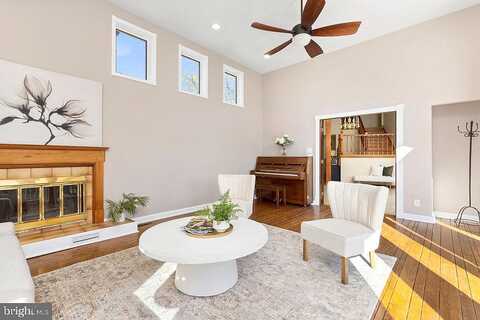 Fairway, WAYNESBORO, VA 22980