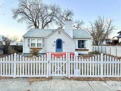 1St, MONTROSE, CO 81401