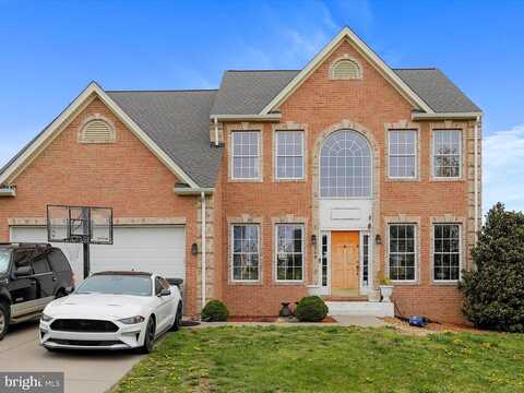Plankwood, STEPHENS CITY, VA 22655