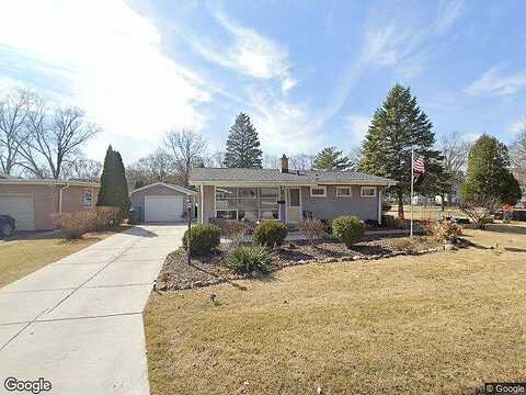 Churchway, GREENDALE, WI 53129