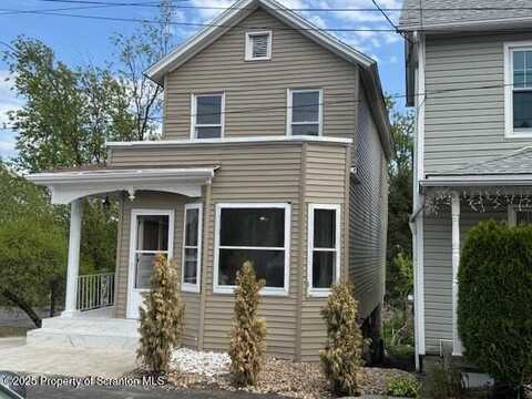 913 Acker Avenue, Scranton, PA 18504