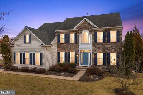 Maxwell, LANSDALE, PA 19446
