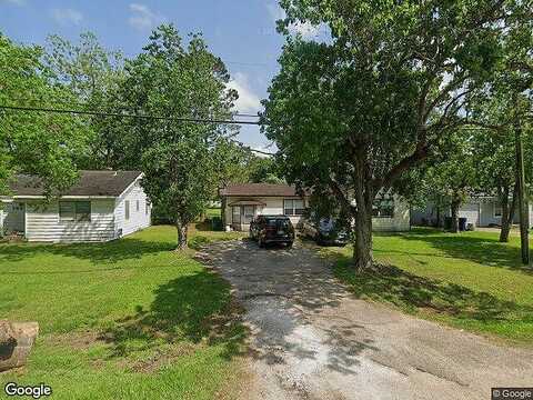 6Th, SWEENY, TX 77480