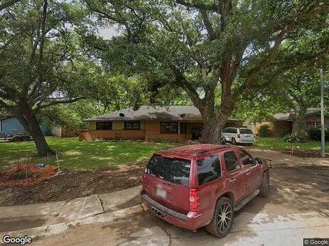 Pin Oak, LAKE JACKSON, TX 77566