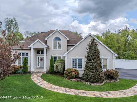 216 Amity Avenue, Old Forge, PA 18518