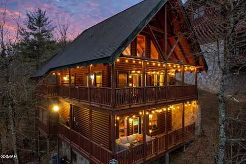 1723 Summit View Way, Sevierville, TN 37862