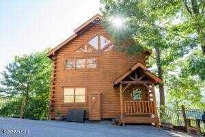 1258 Bird Nest Way, Sevierville, TN 37862